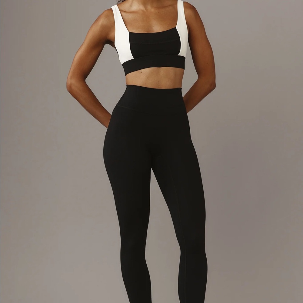 Monday Swimwear Black  Leggings 27”